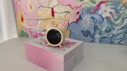 Kiss Alarm Clock