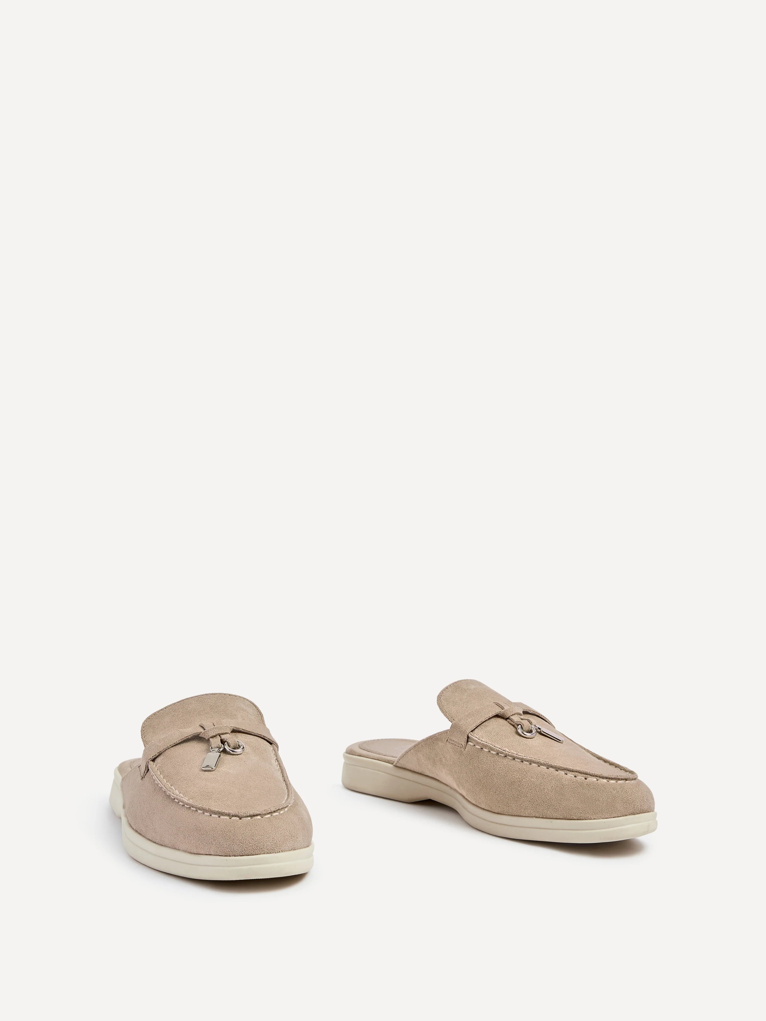 Riva mule